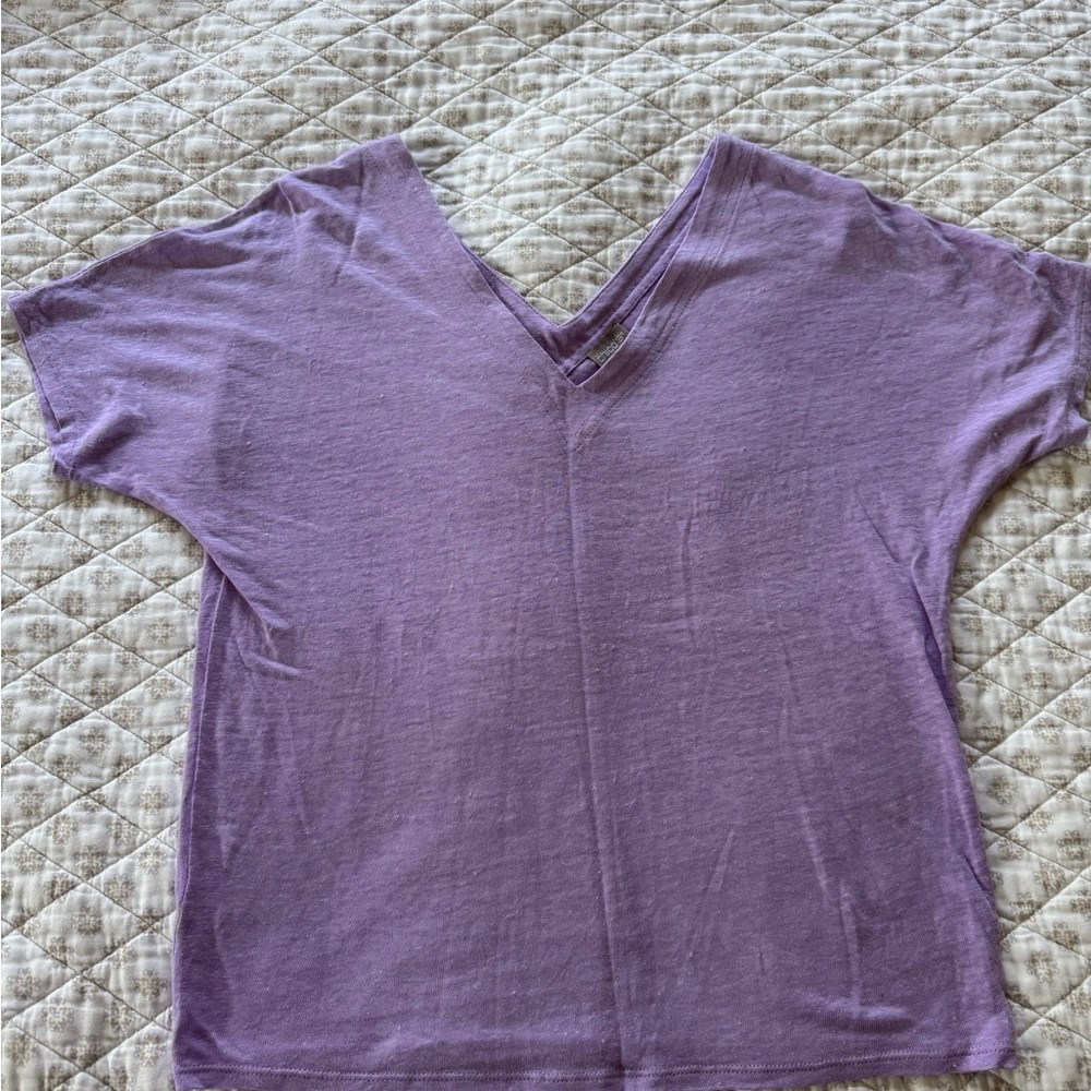 Chico's Lavender V-Neck Short Sleeve Top